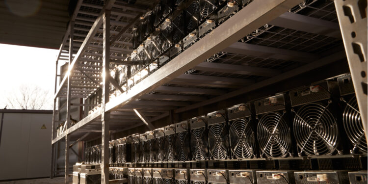 Kazakhstan Cracks Down on Illegal Mining, Busts 13 Crypto Farms – Mining Bitcoin News